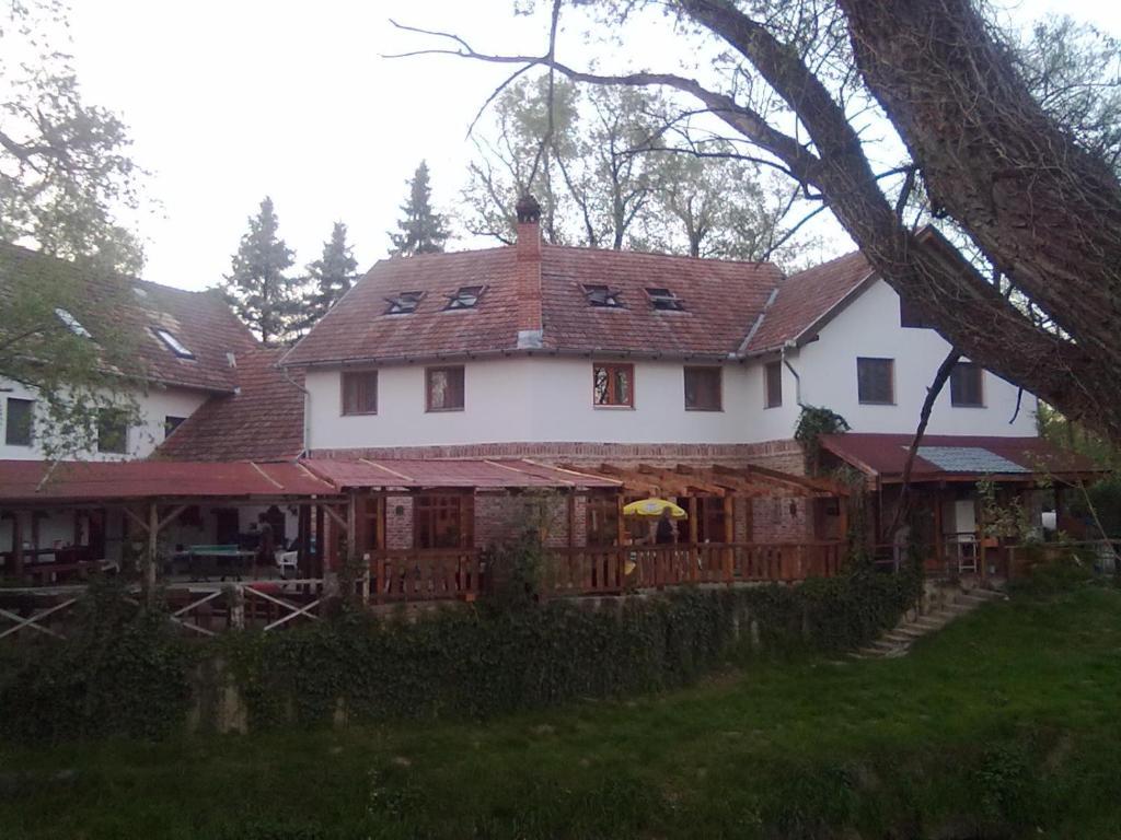 Hotel Malom Tanya Panzio Zalacséb Exteriér fotografie